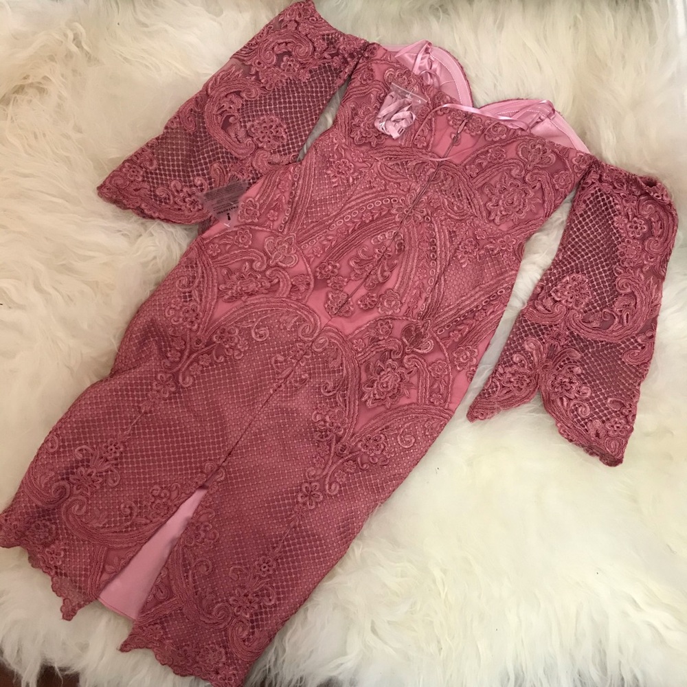 BARIANO LACE OFF-THE-SHOULDER COCKTAIL DRESS - Picture 7 of 8